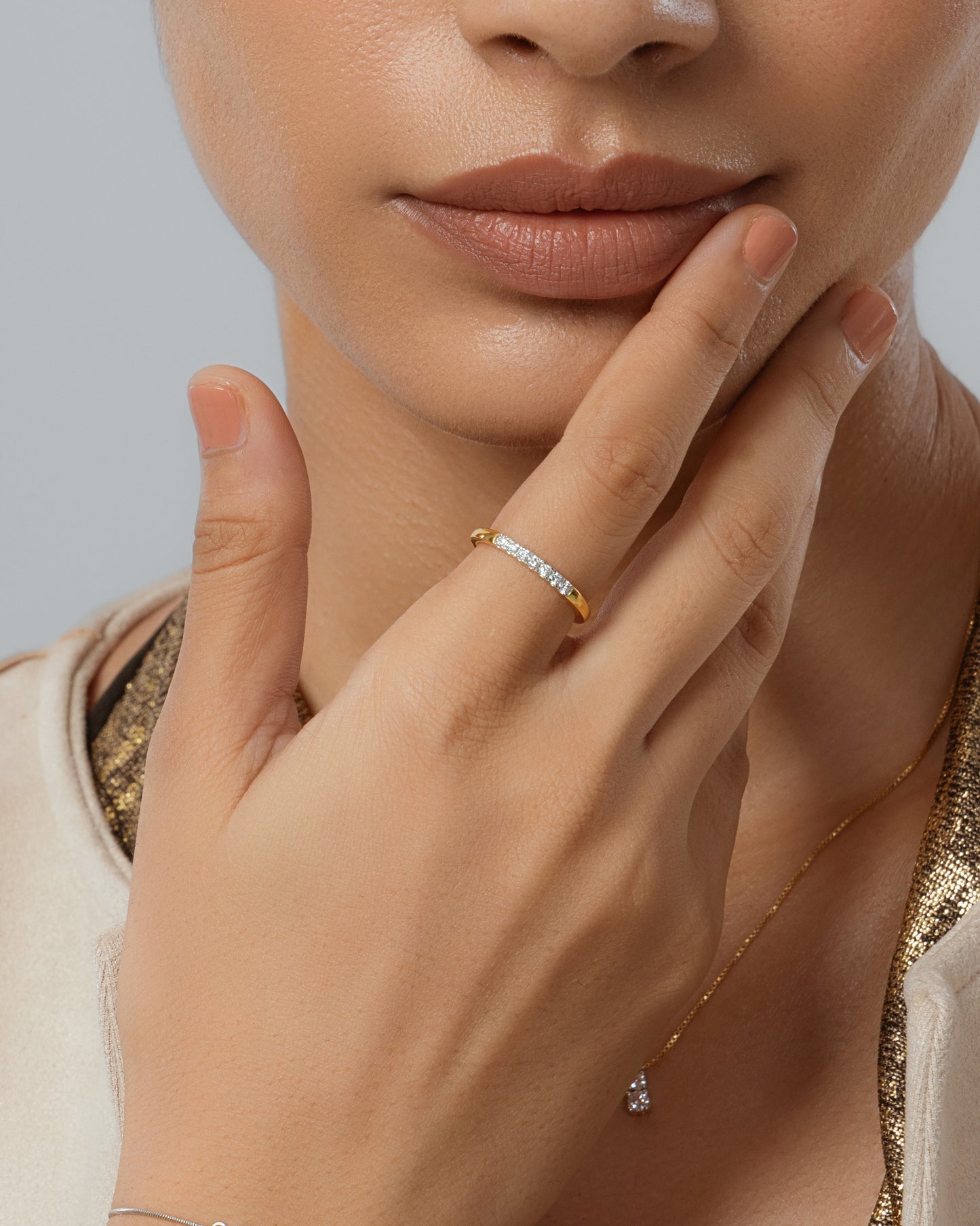 6 stone Diamond Ring