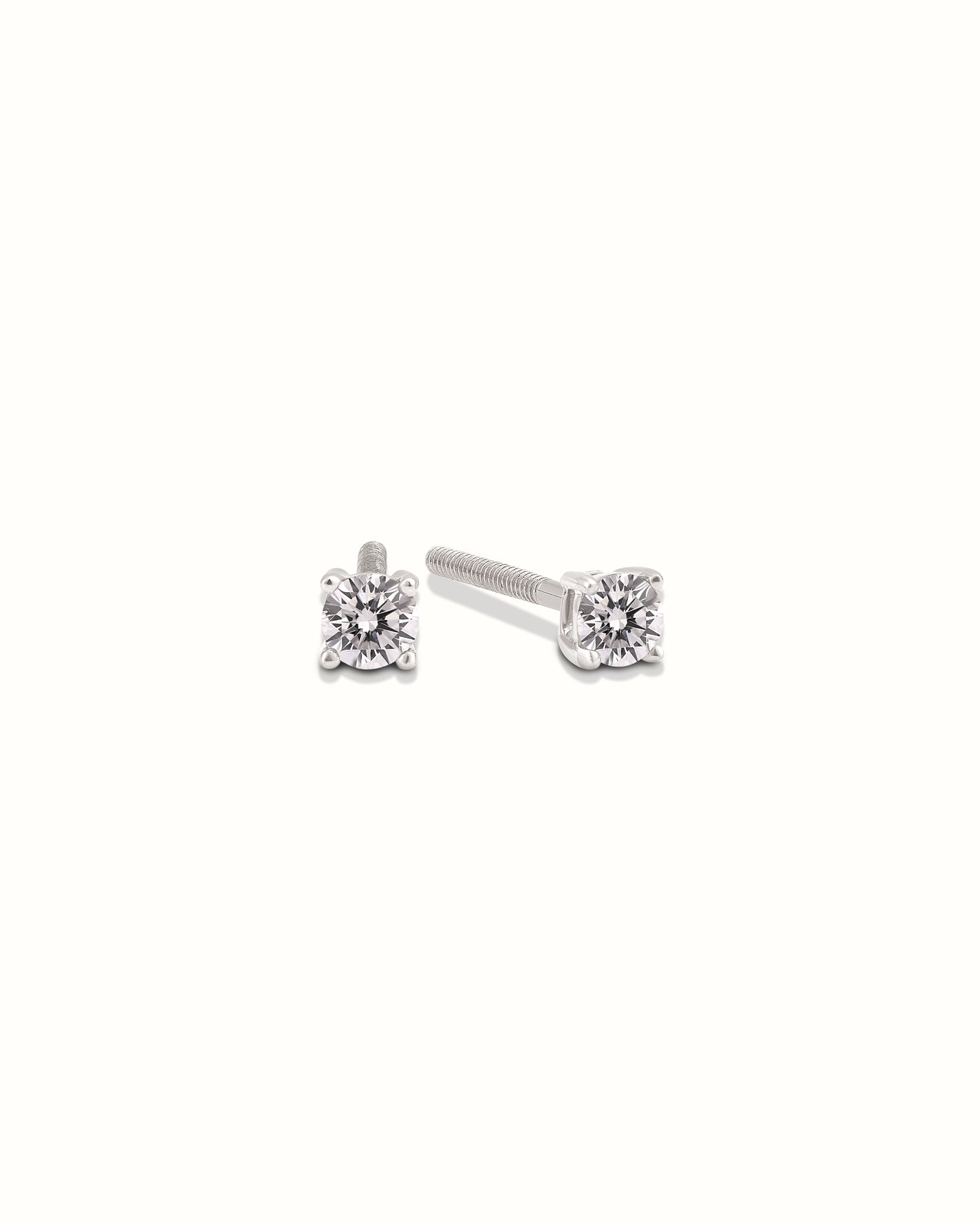 0.20ct Round Stud
